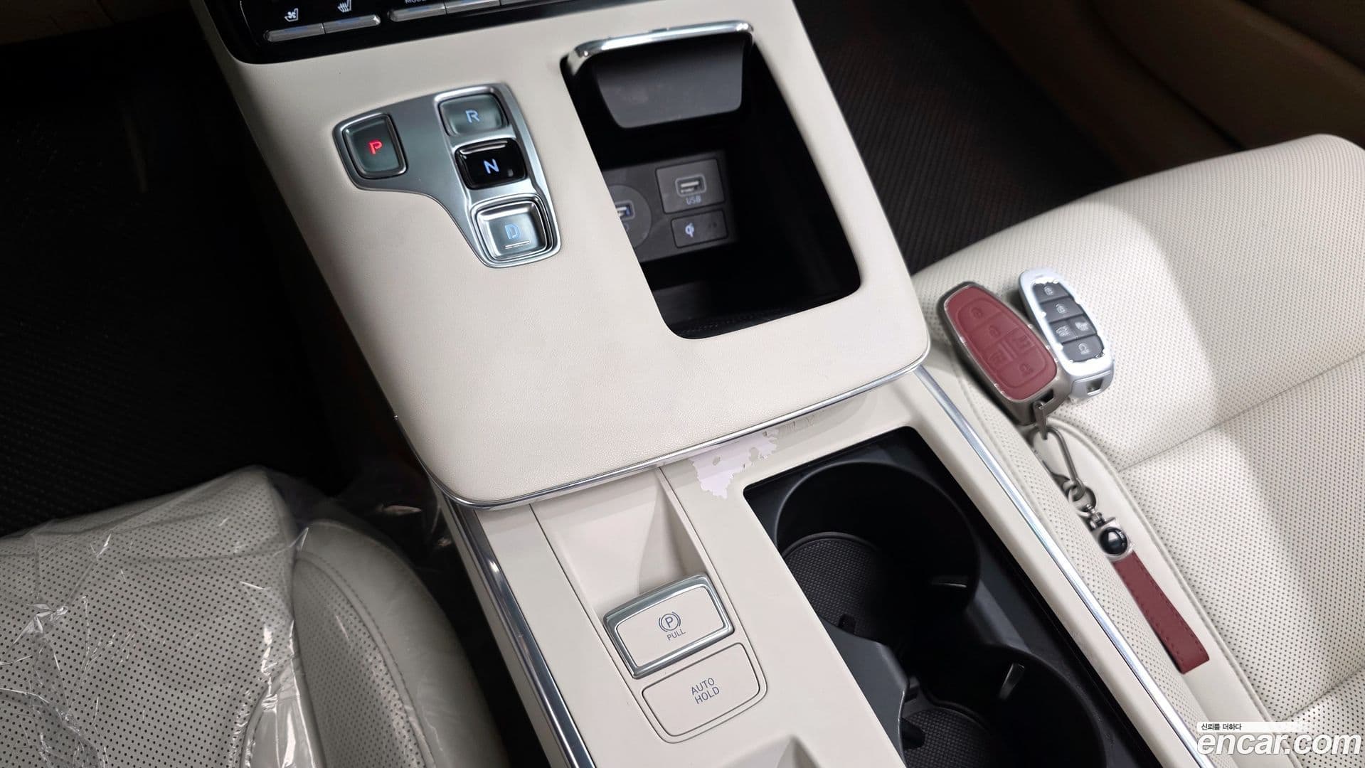 Main__Slider__Photo:Grandeur Hyundai 2022.2-8