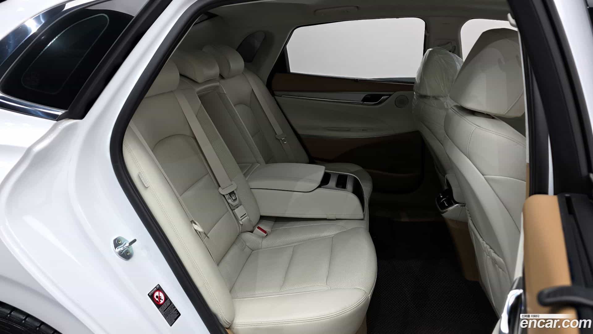 Grandeur Hyundai 2022.2-OPTION-016