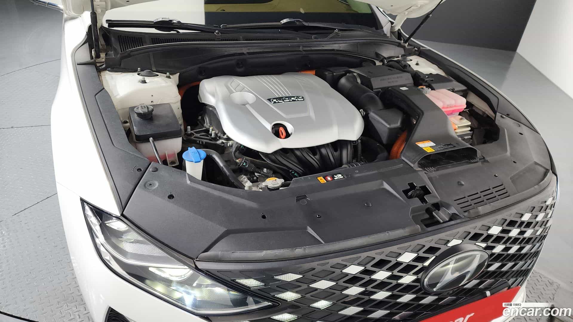 Grandeur Hyundai 2020.10-INNER-006