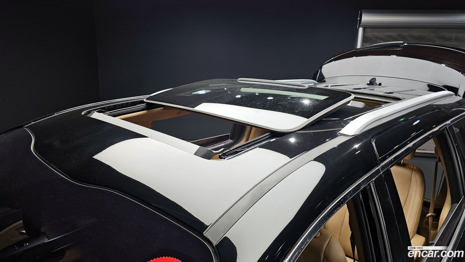 Main__Slider__Photo:Canival Kia 2016.11-16