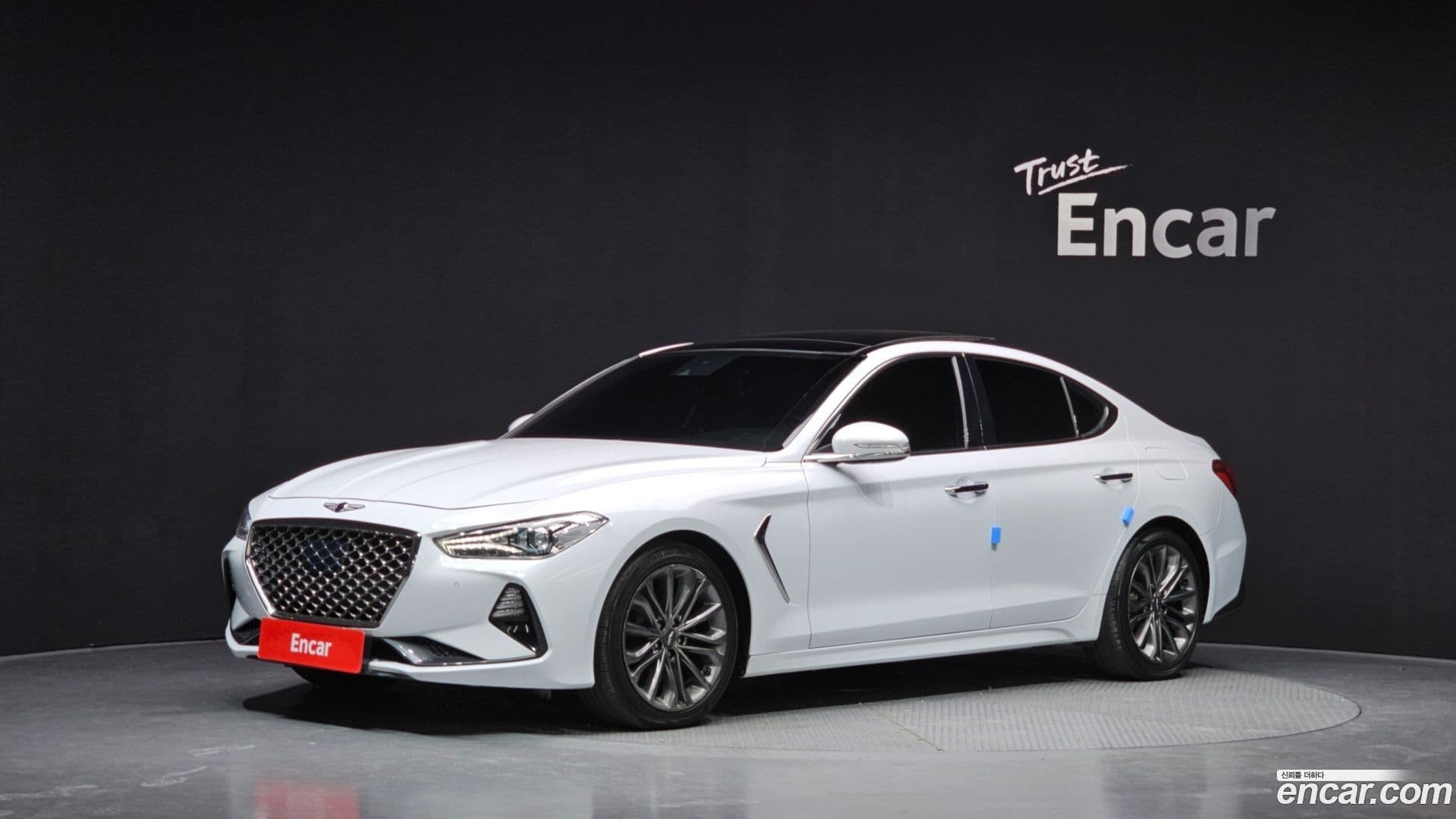 Main__Slider__Photo:G70 Genesis 2018.4-0