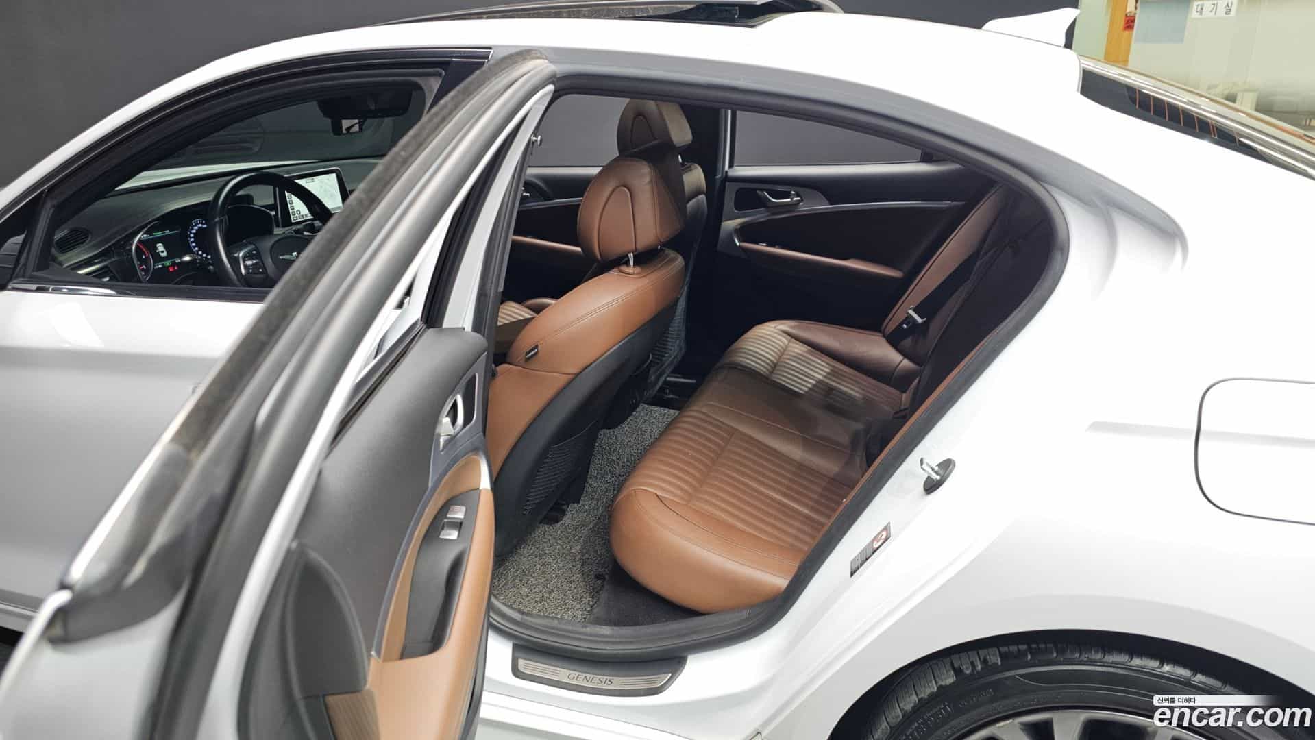 G70 Genesis 2018.4-OPTION-017