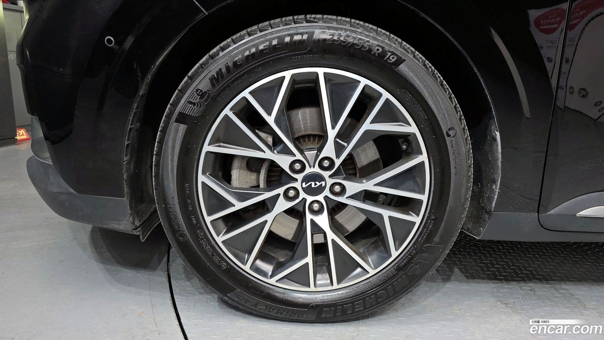 Main__Slider__Photo:Canival Kia 2021.9-4