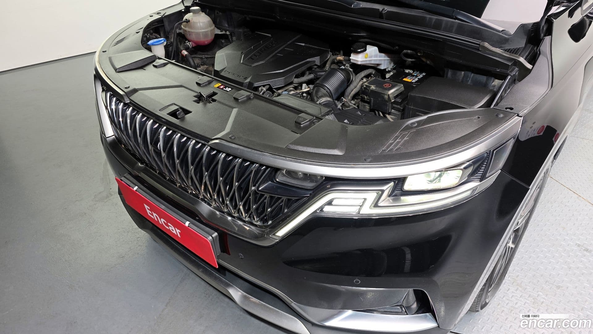 Main__Slider__Photo:Canival Kia 2021.9-5