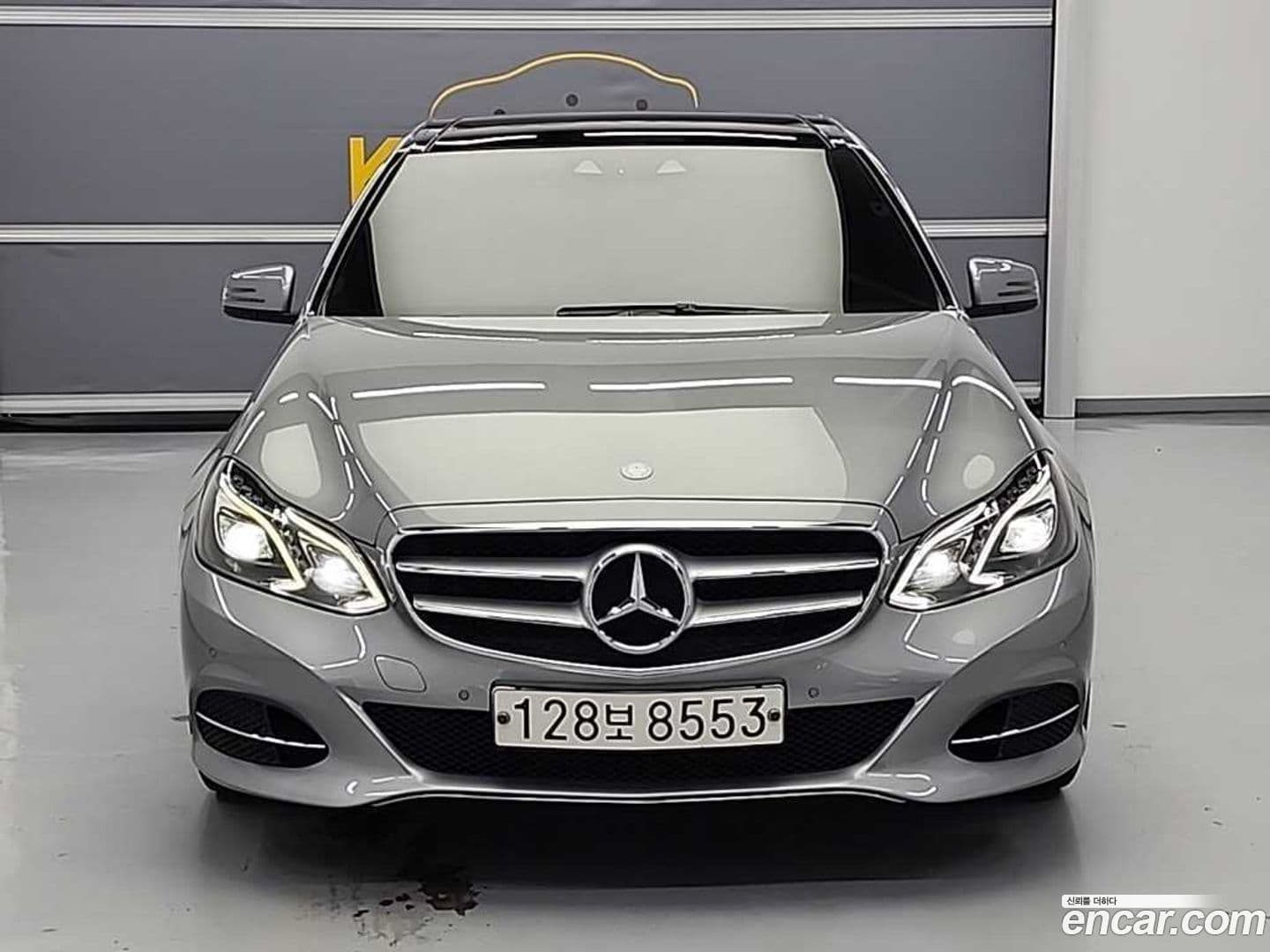 Main__Slider__Photo:E-Class Mercedes-Benz 2014.0-2