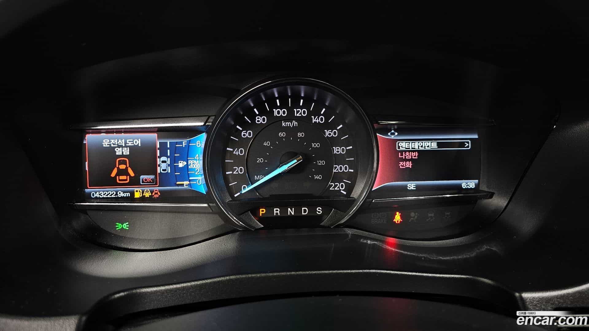 Explorer Ford 2019.6-INNER-008