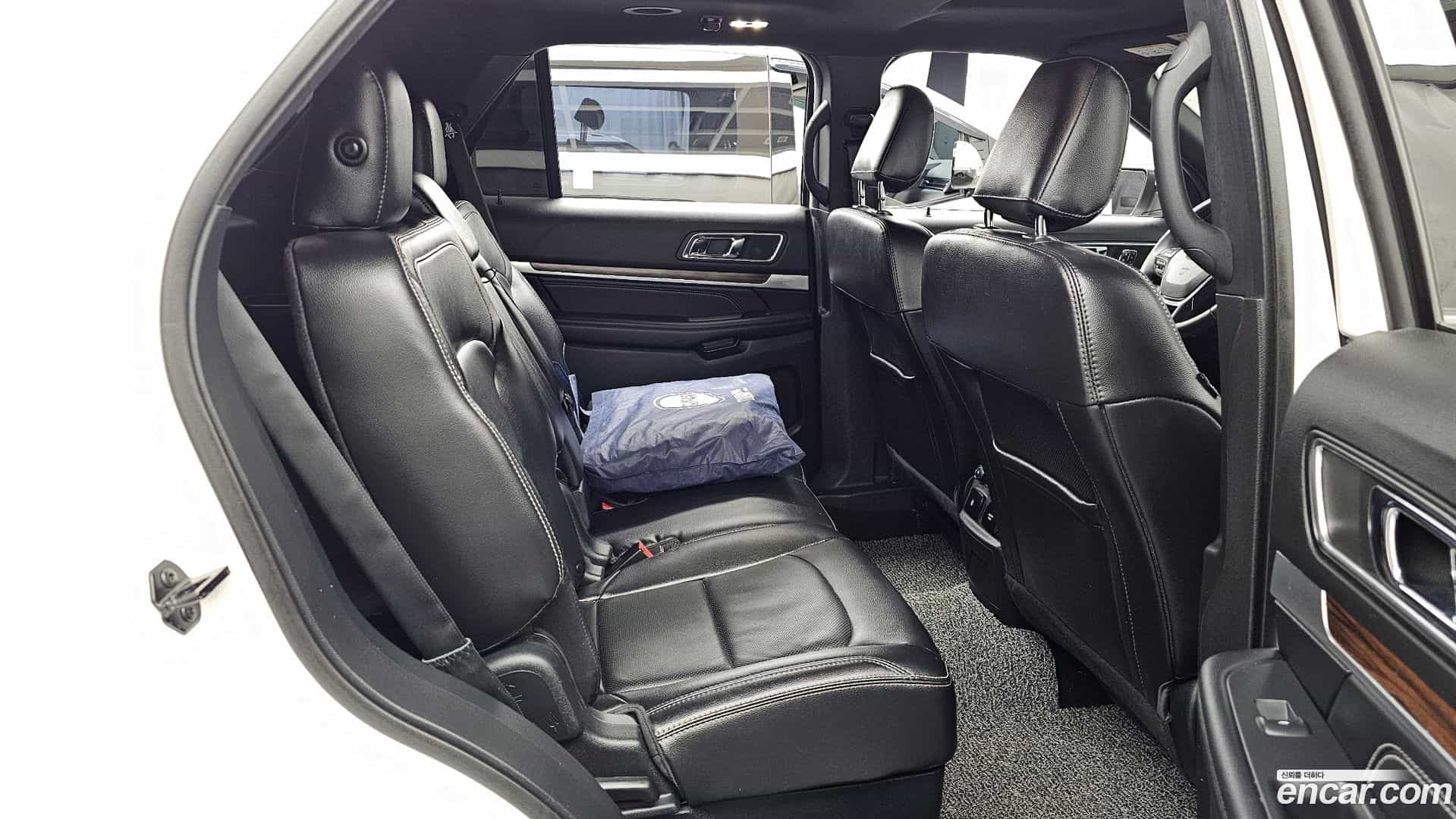 Explorer Ford 2019.6-OPTION-016