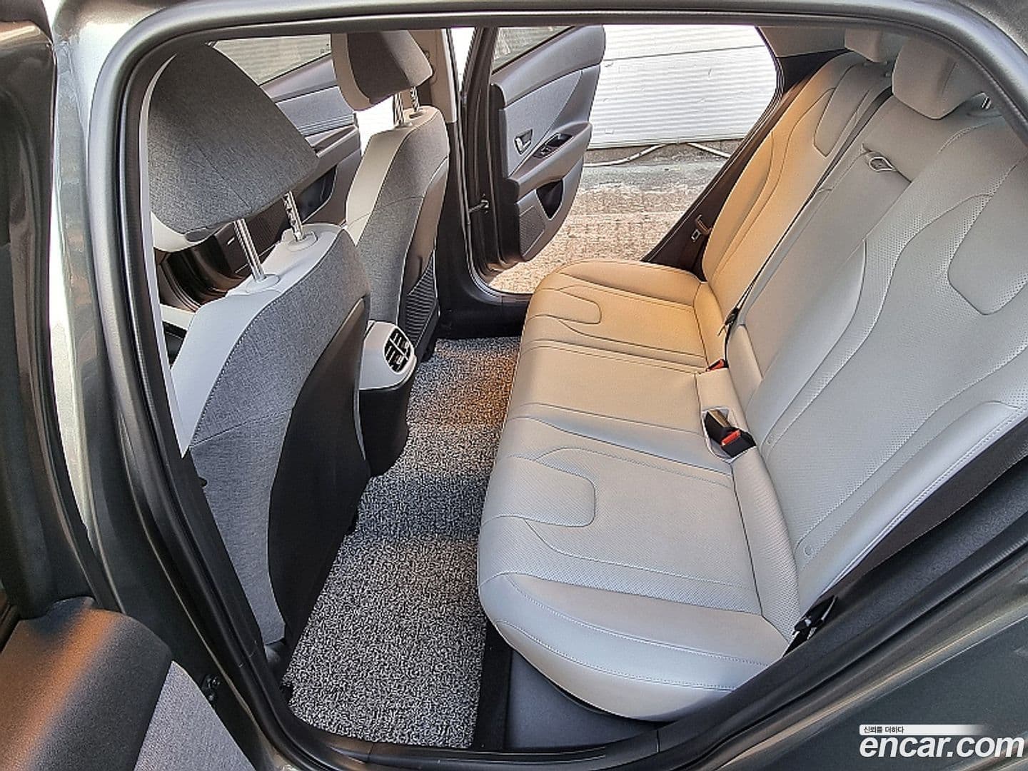 Main__Slider__Photo:AVANTE Hyundai 2022.11-13