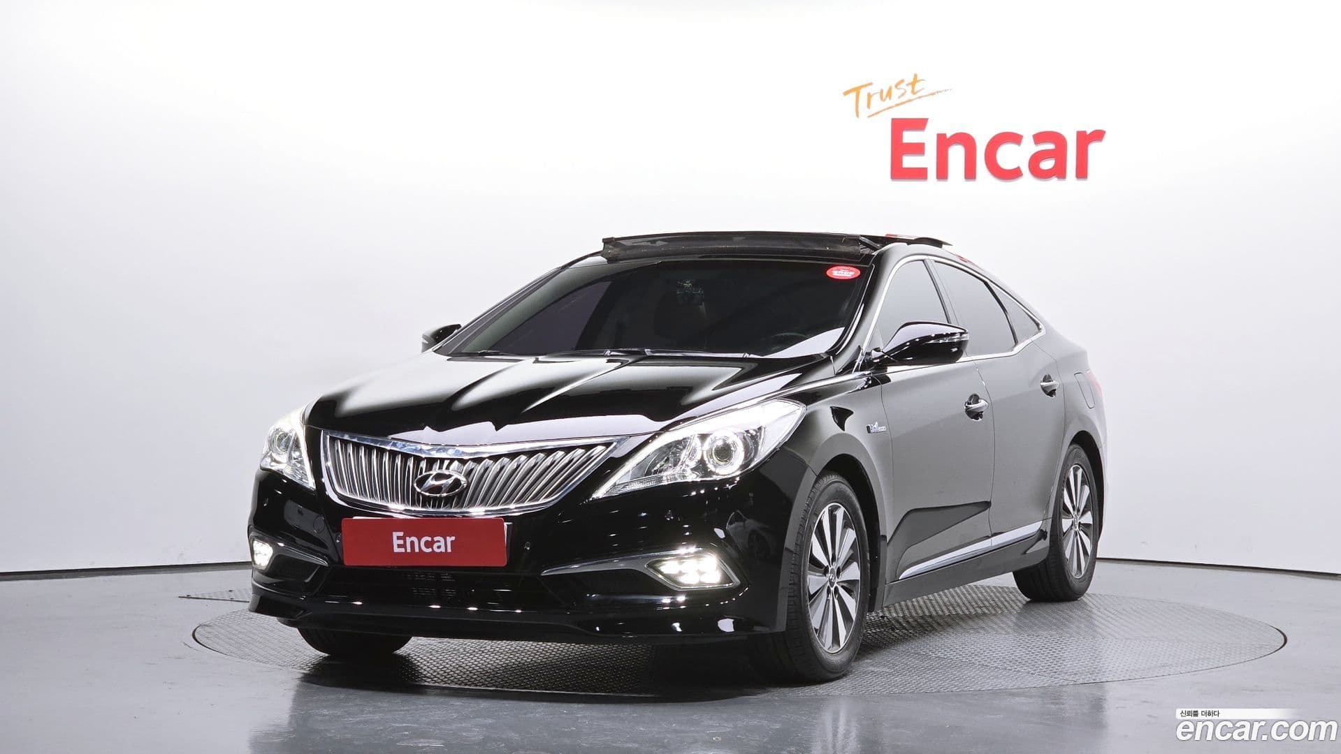 Main__Slider__Photo:Grandeur Hyundai 2016.4-0