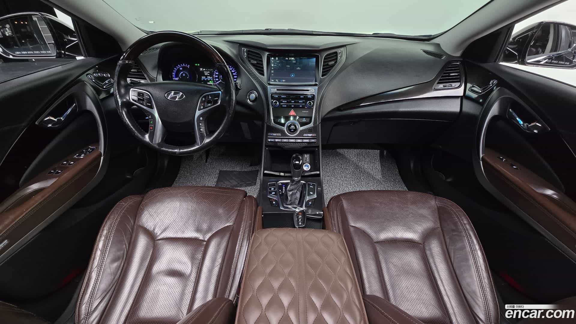 Grandeur Hyundai 2016.4-INNER-007