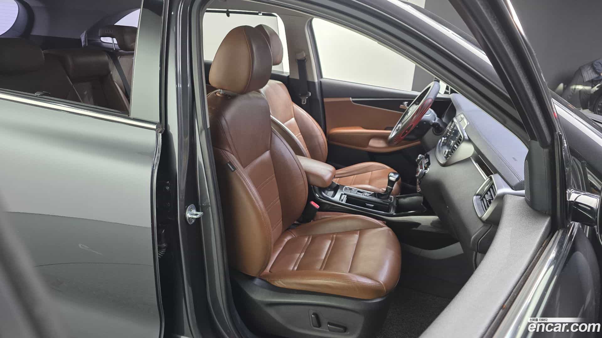 Sorento Kia 2017.7-OPTION-016