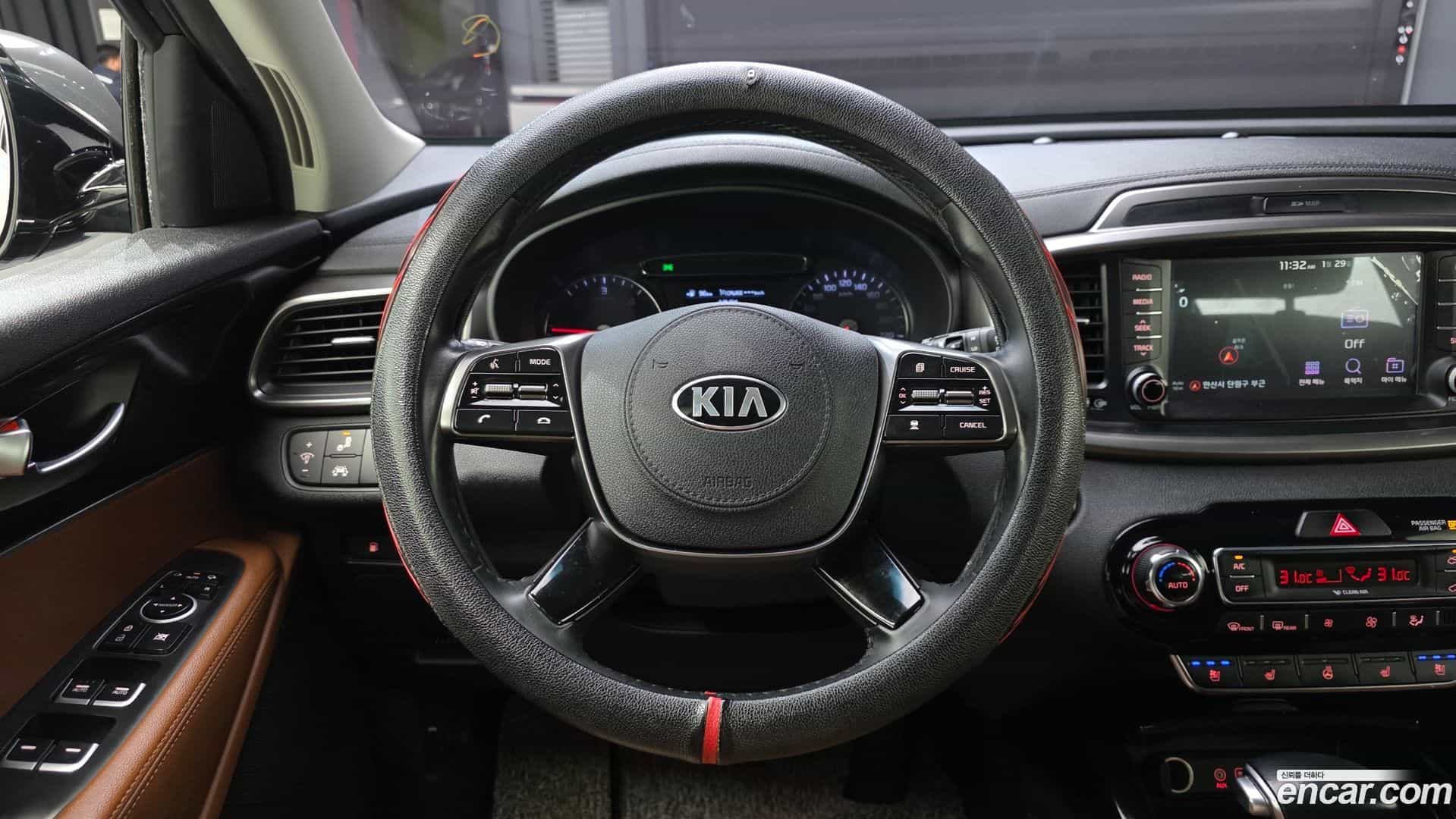 Sorento Kia 2017.7-OPTION-017