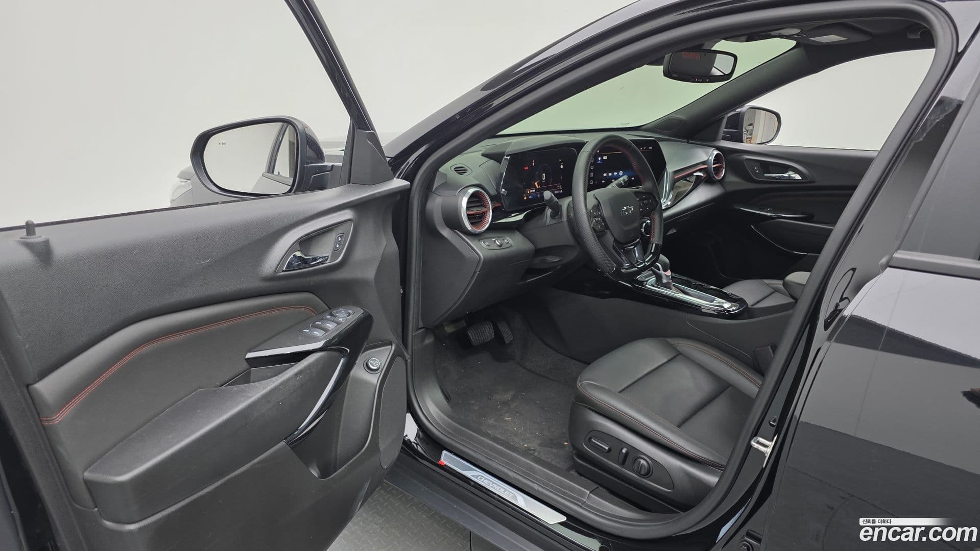 Main__Slider__Photo:Trax ChevroletGMDaewoo 2024.4-9