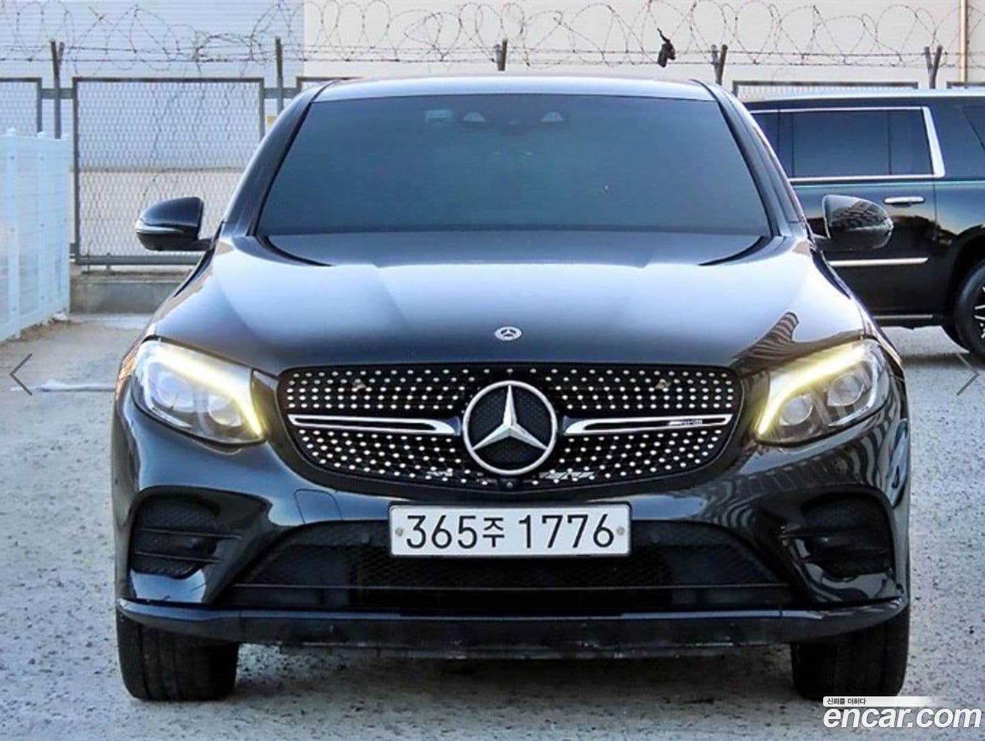Main__Slider__Photo:GLC-Class Mercedes-Benz 2019.10-0