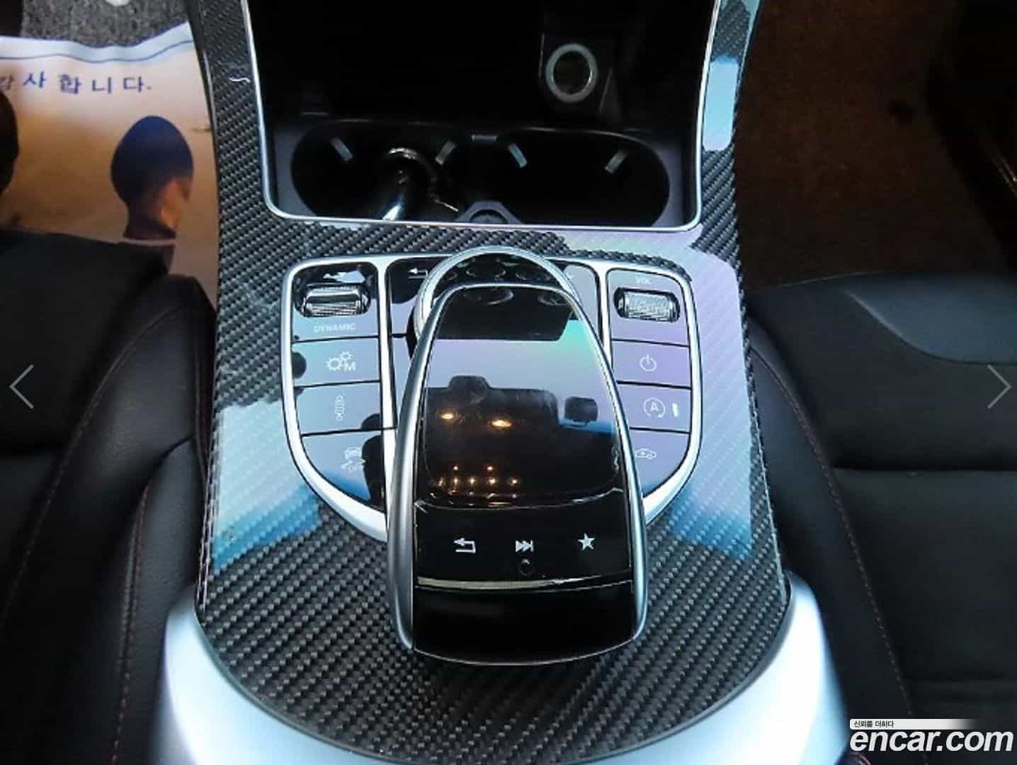 GLC-Class Mercedes-Benz 2019.10-OPTION-017