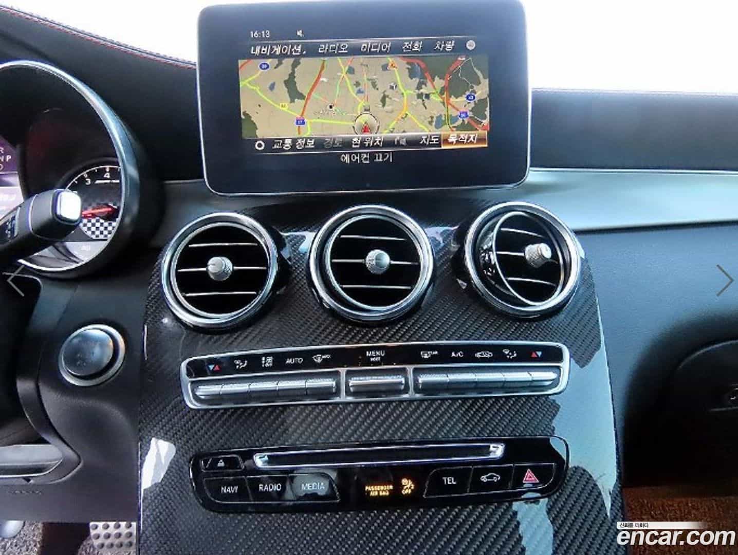 GLC-Class Mercedes-Benz 2019.10-OPTION-018