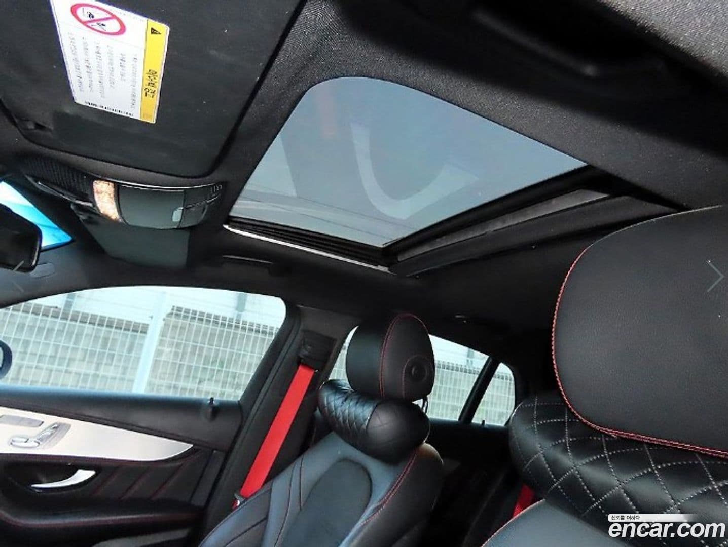 Main__Slider__Photo:GLC-Class Mercedes-Benz 2019.10-14