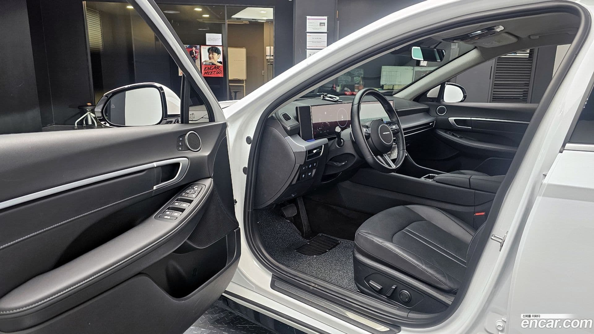 Main__Slider__Photo:Sonata Hyundai 2024.10-10