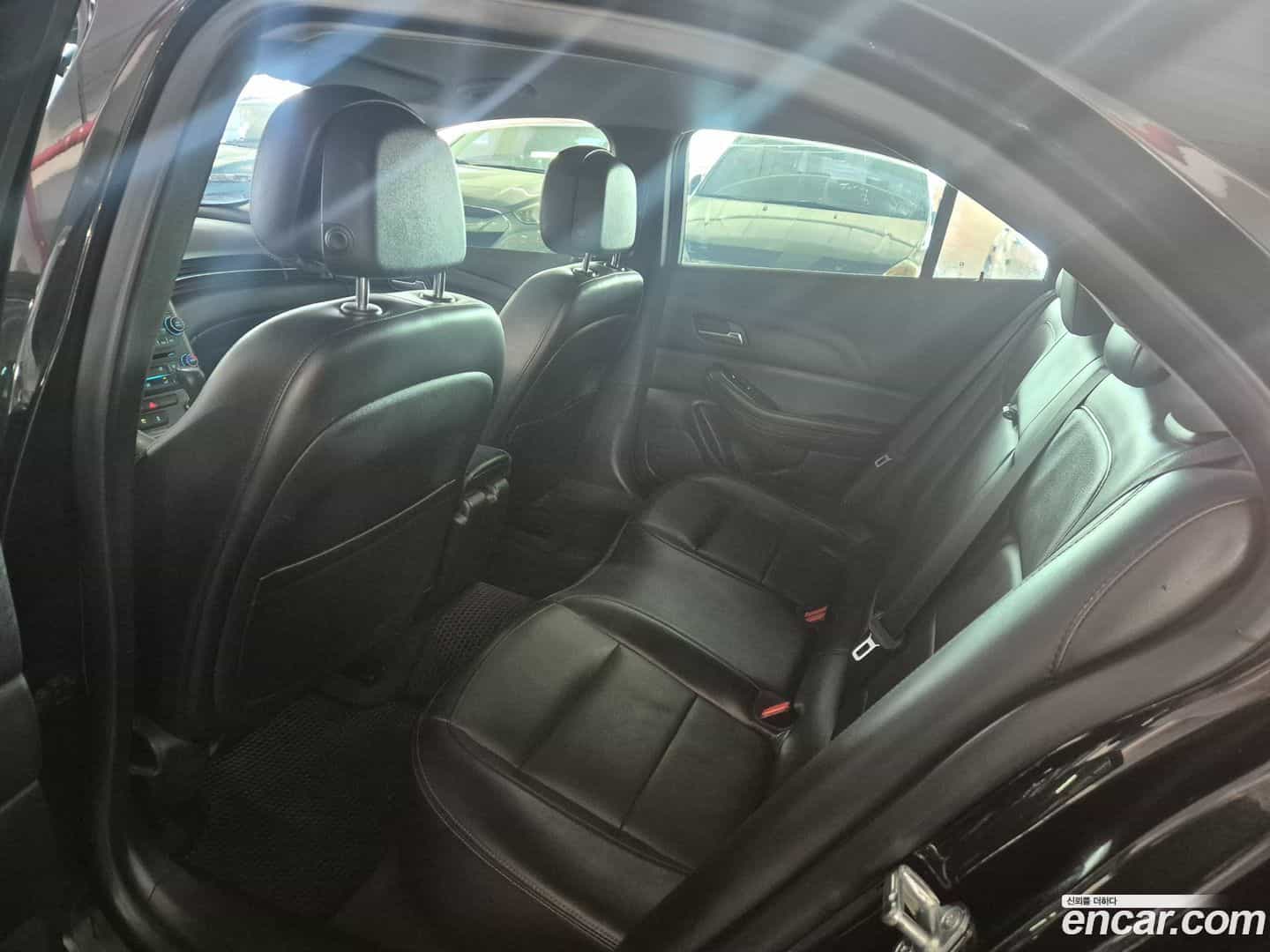 Malibu ChevroletGMDaewoo 2015.0-INNER-008