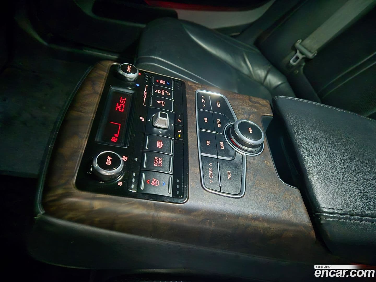 Main__Slider__Photo:K9 Kia 2012.6-6