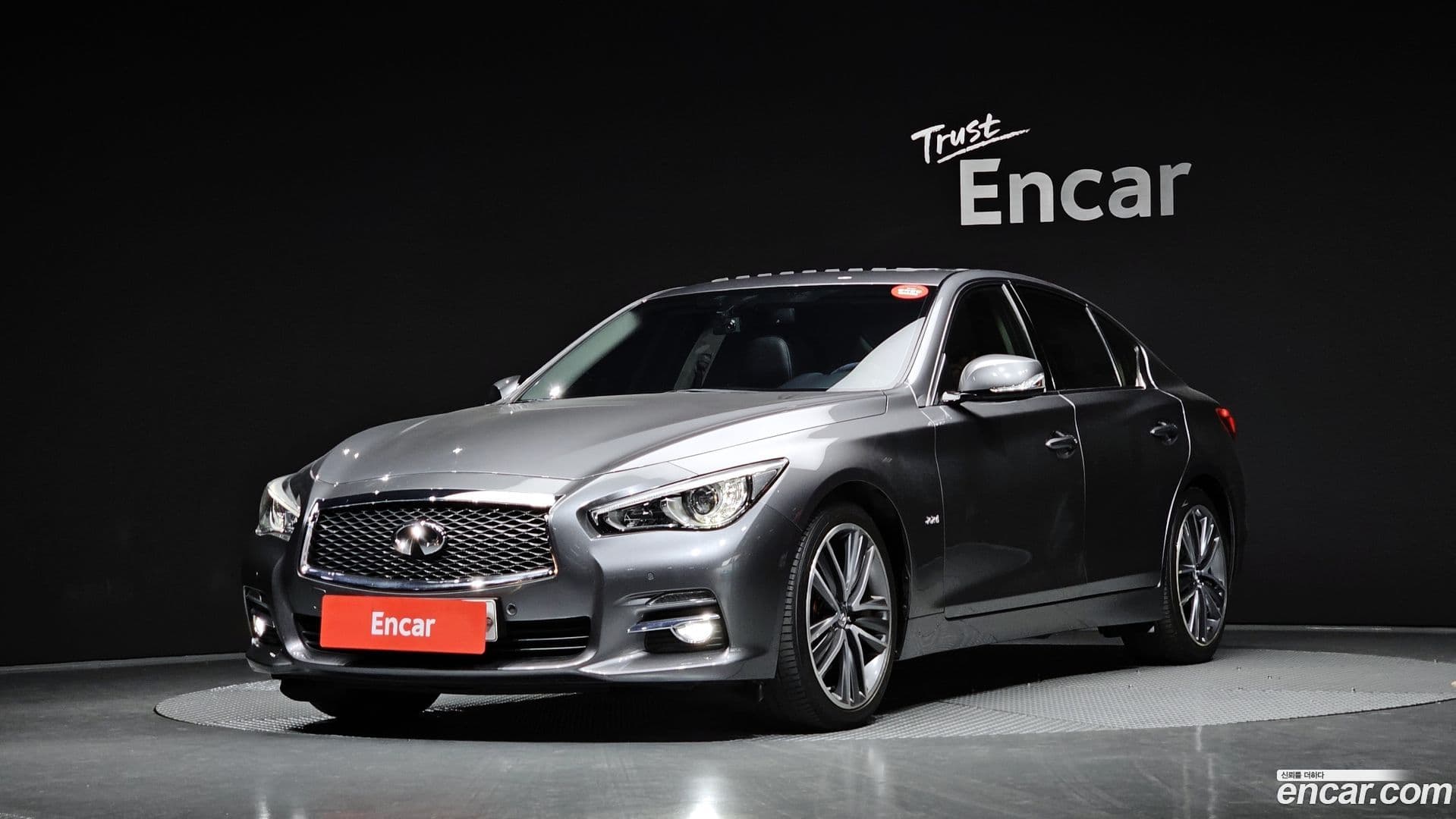 Main__Slider__Photo:Q50 Infiniti 2015.7-0