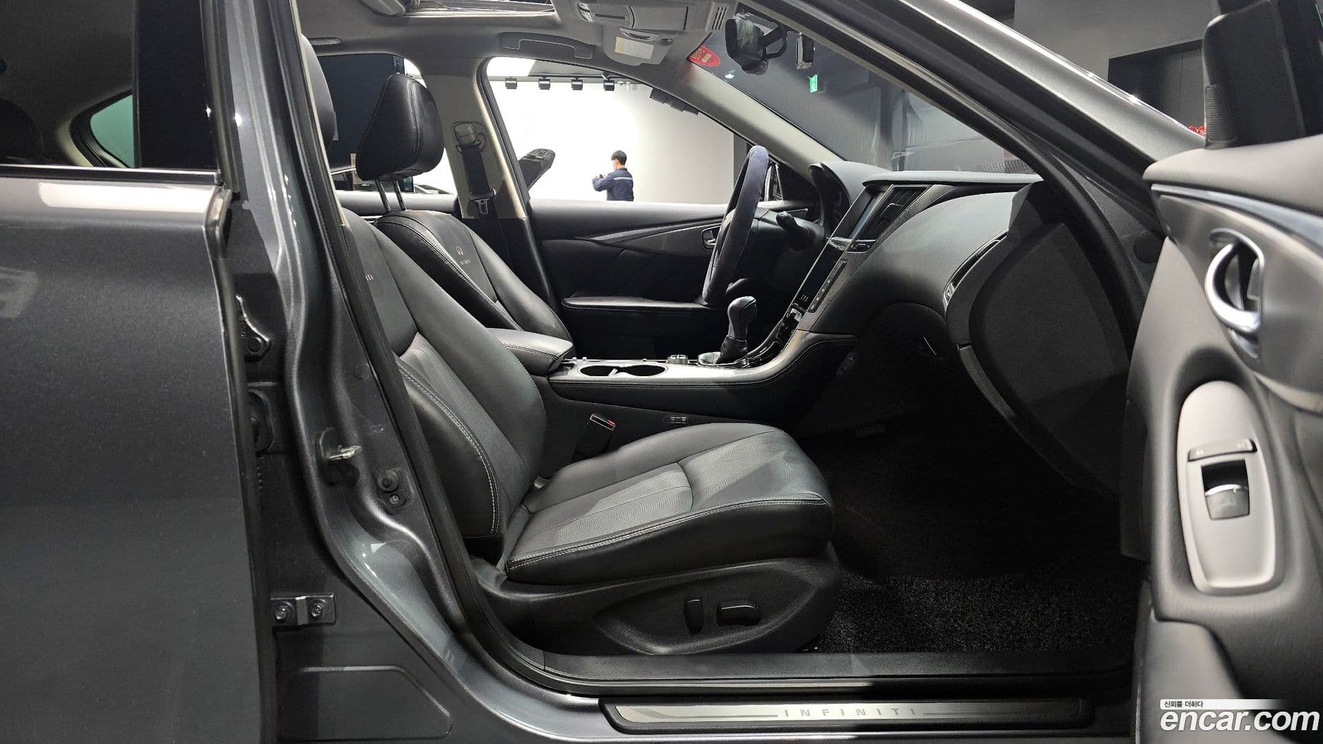 Main__Slider__Photo:Q50 Infiniti 2015.7-10