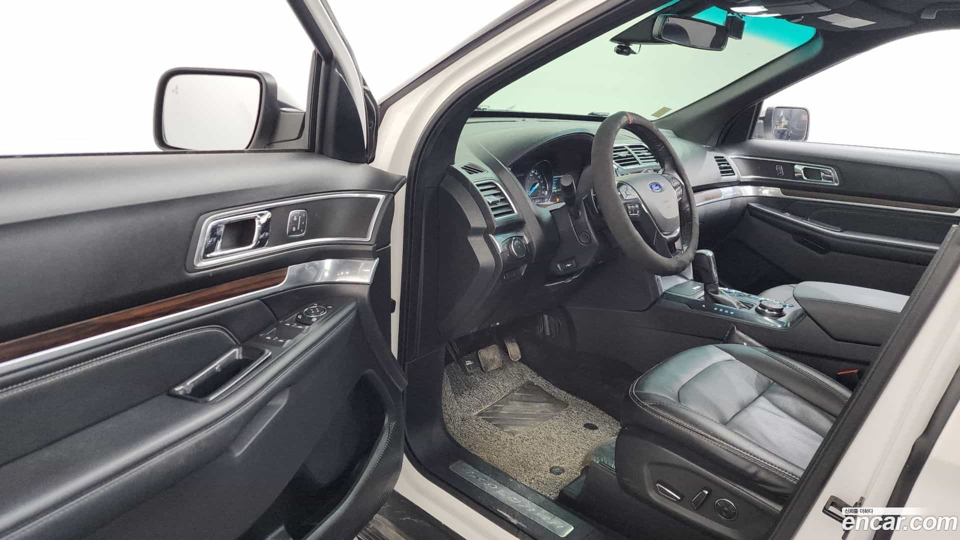 Explorer Ford 2016.8-INNER-010