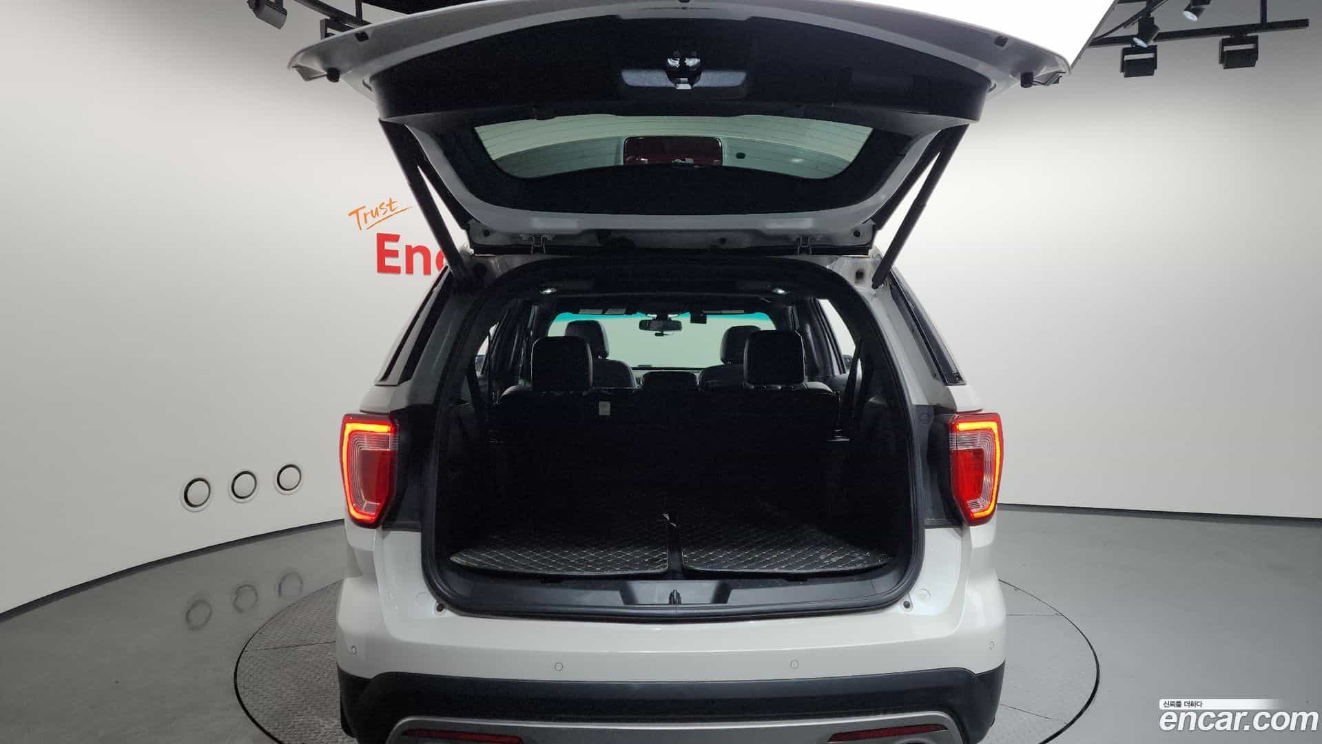 Explorer Ford 2016.8-OPTION-024