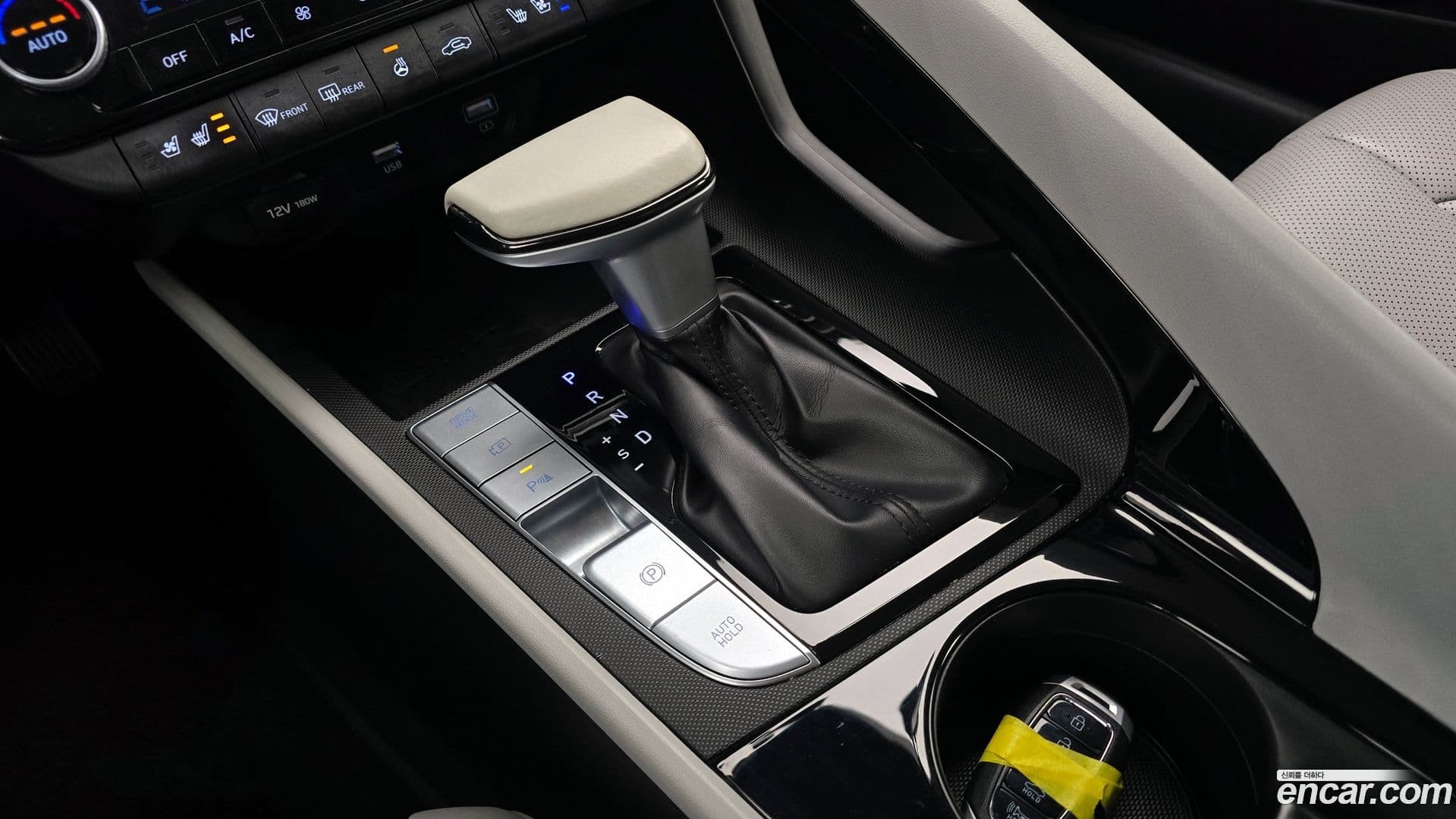 Main__Slider__Photo:AVANTE Hyundai 2020.4-8