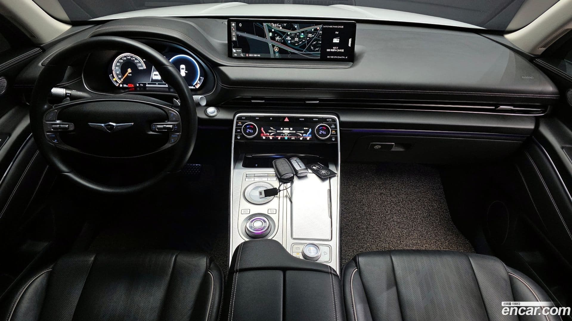 Main__Slider__Photo:GV80 Genesis 2021.0-6