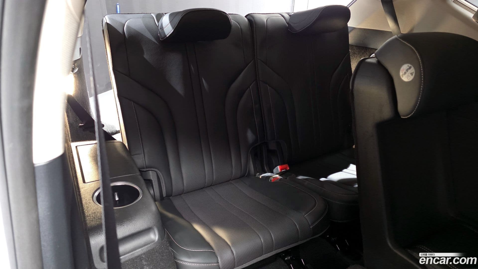 Main__Slider__Photo:GV80 Genesis 2021.0-12