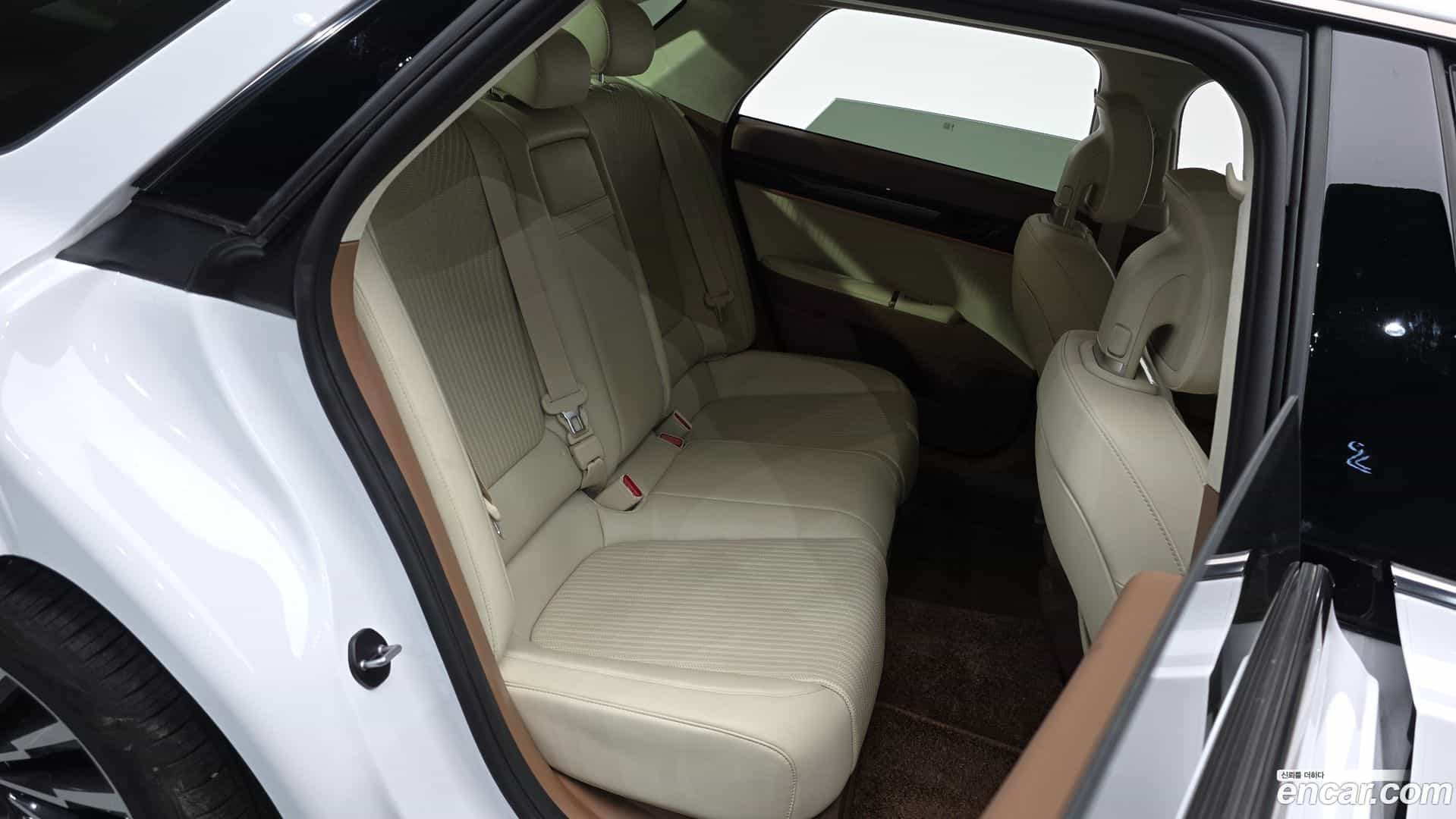 Grandeur Hyundai 2024.2-OPTION-016