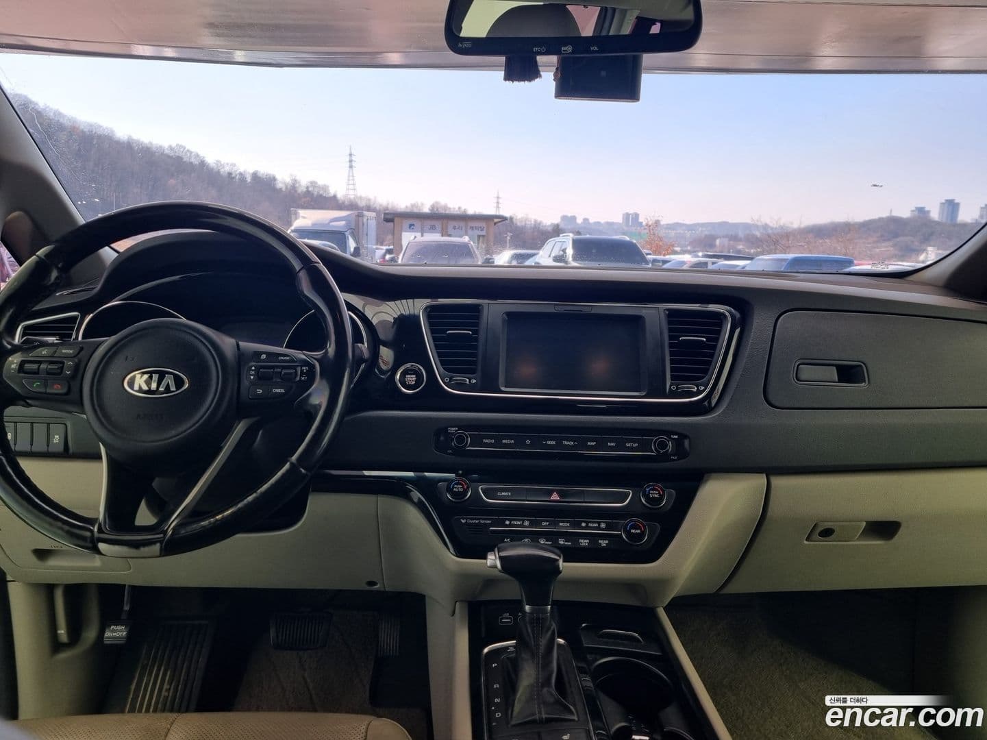 Main__Slider__Photo:Canival Kia 2017.7-6