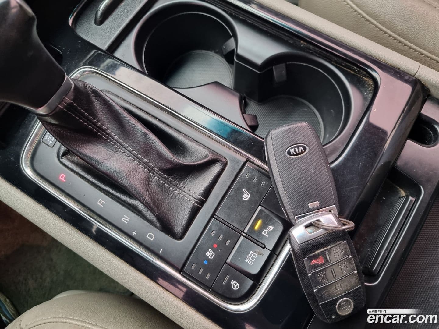 Main__Slider__Photo:Canival Kia 2017.7-8