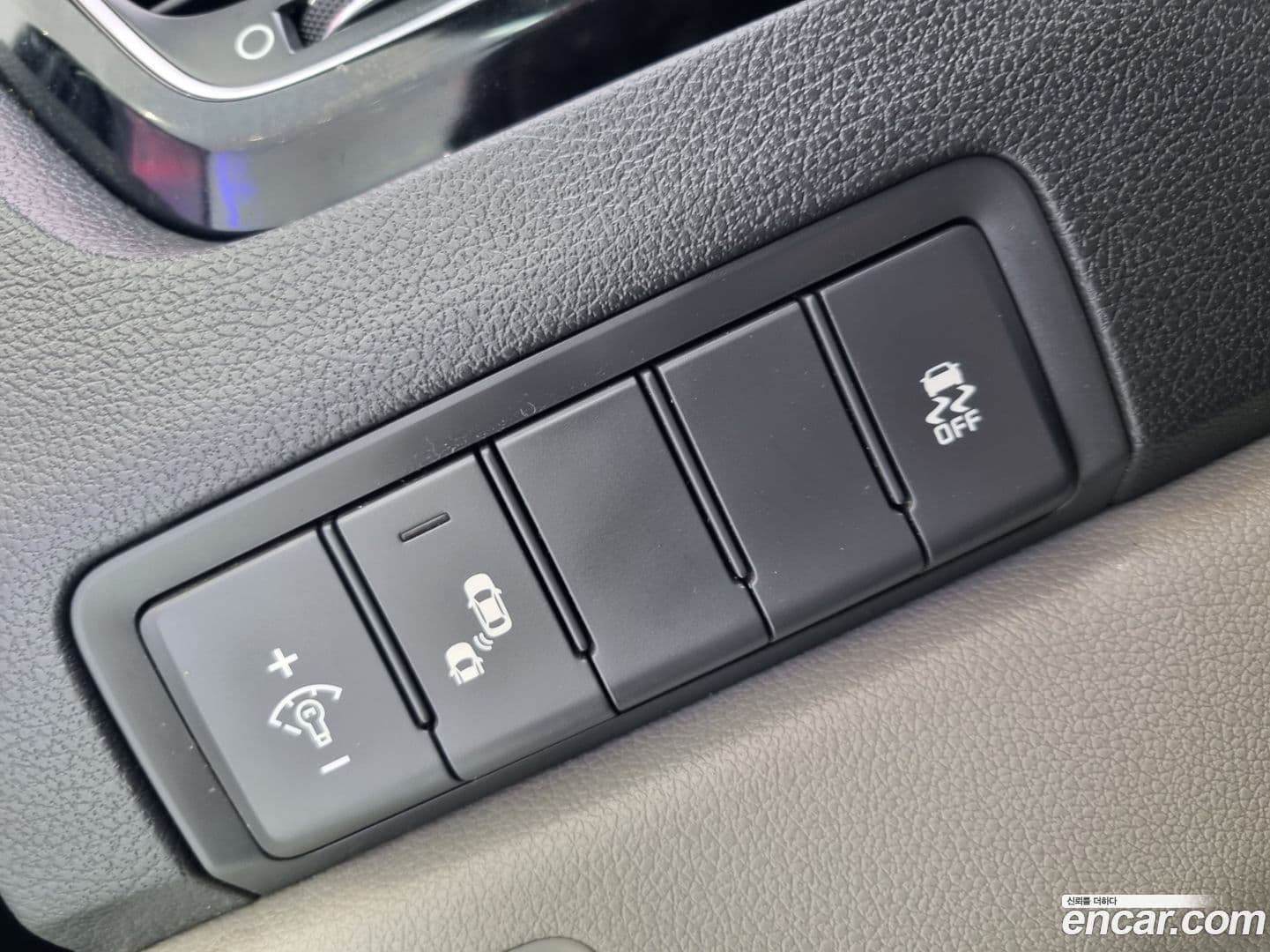 Main__Slider__Photo:Canival Kia 2017.7-14