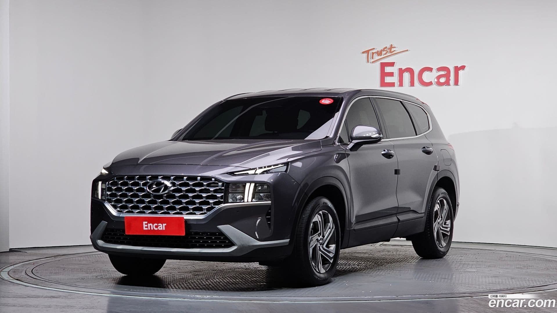 Main__Slider__Photo:Santafe Hyundai 2021.3-0