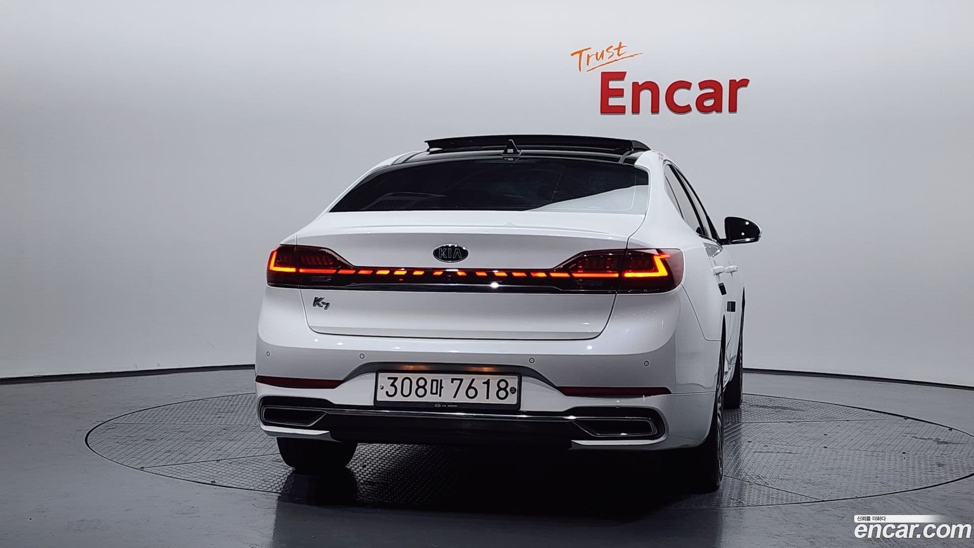 Main__Slider__Photo:K7 Kia 2020.0-3