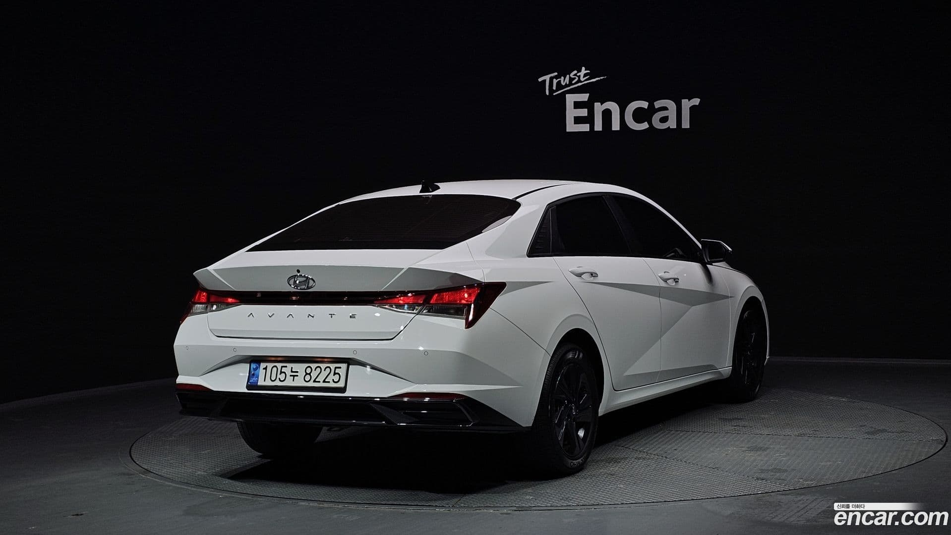 Main__Slider__Photo:AVANTE Hyundai 2023.1-1