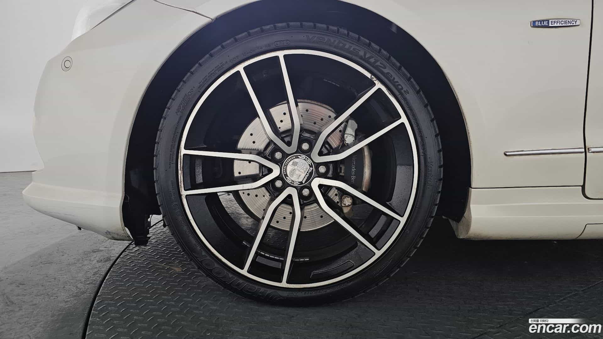 E-Class Mercedes-Benz 2012.11-OUTER-005