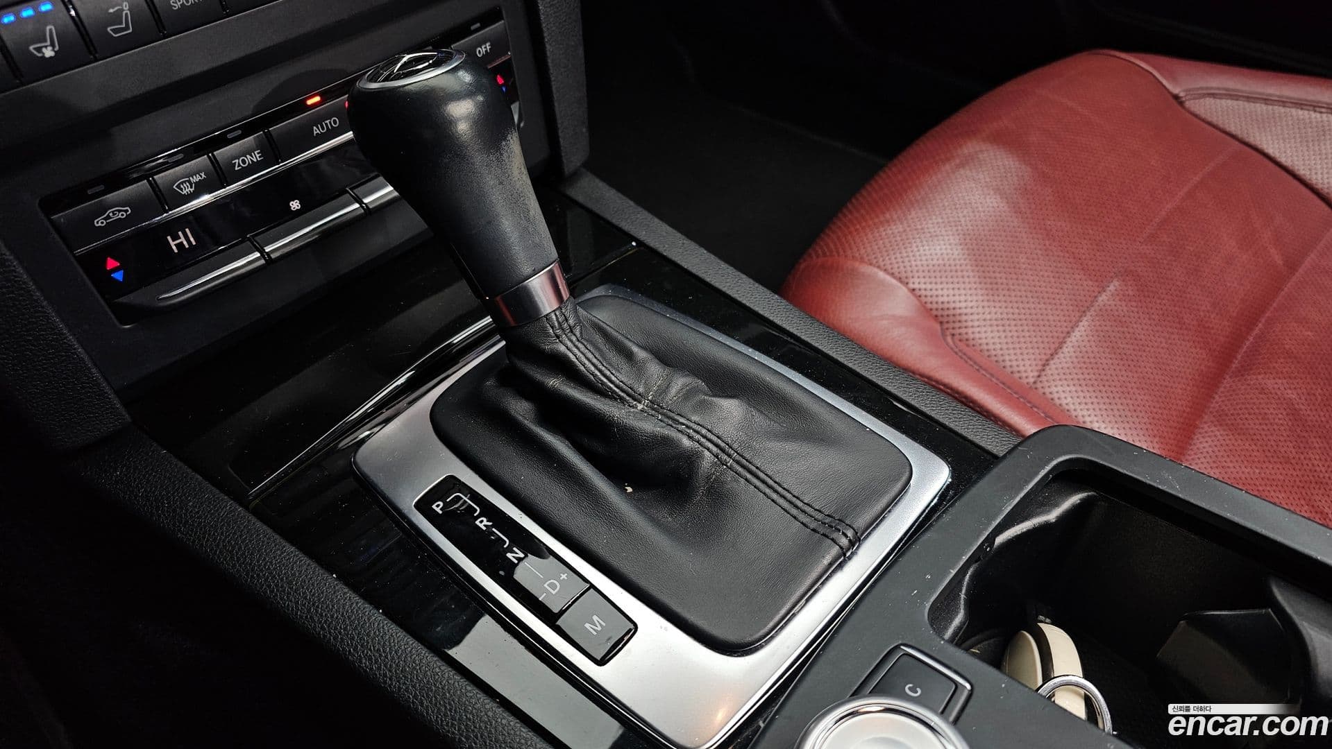 Main__Slider__Photo:E-Class Mercedes-Benz 2012.11-8