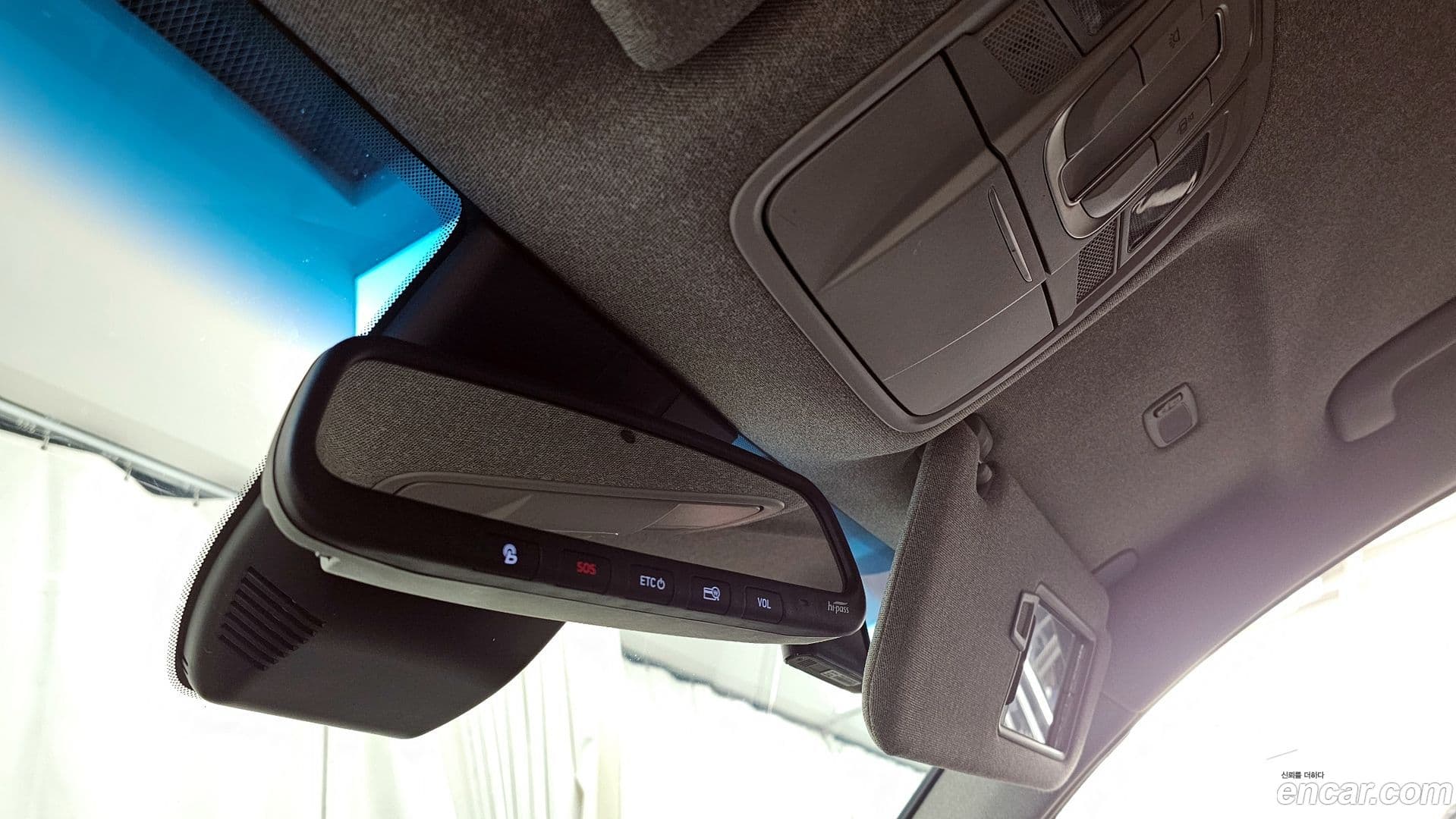 Main__Slider__Photo:Santafe Hyundai 2019.6-16