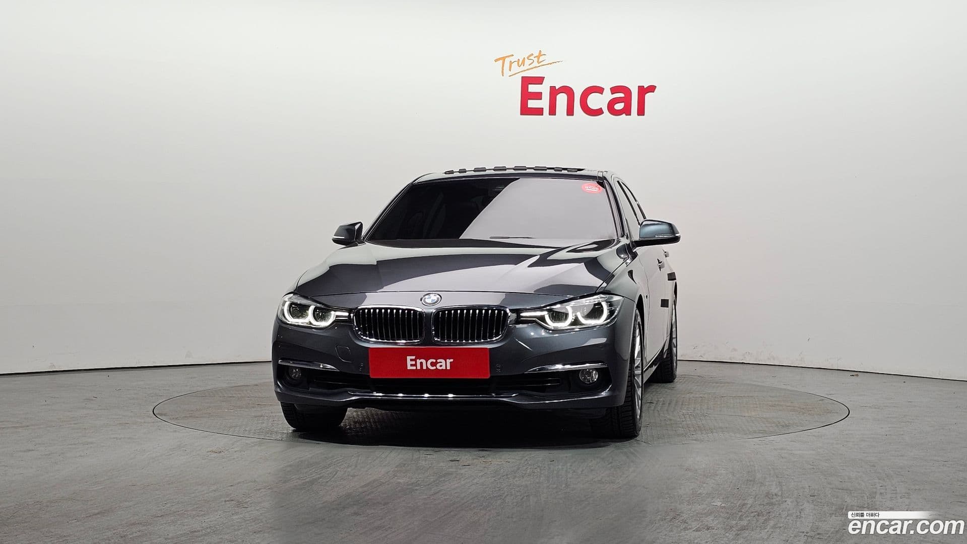 Main__Slider__Photo:3-Series BMW 2017.6-2