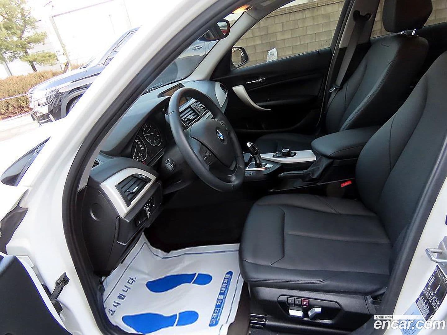 Main__Slider__Photo:1-Series BMW 2016.11-4