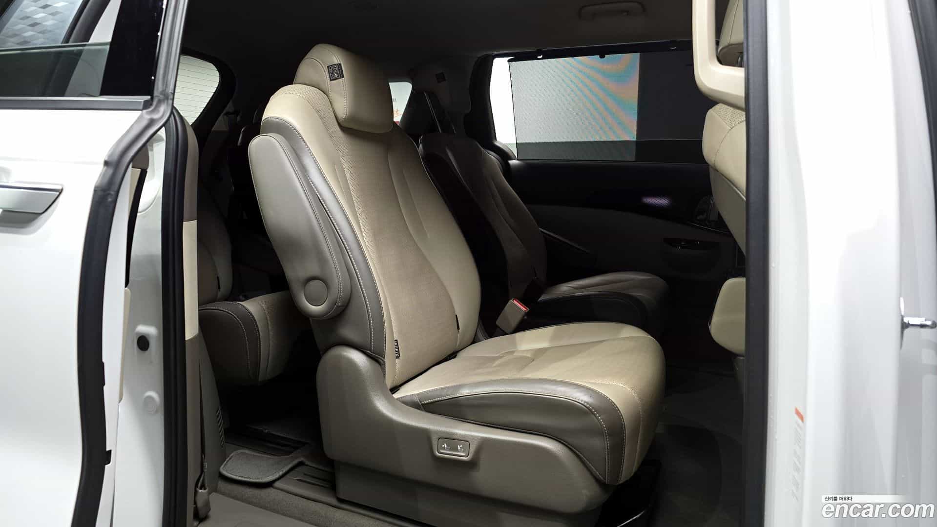 Canival Kia 2021.3-OPTION-016