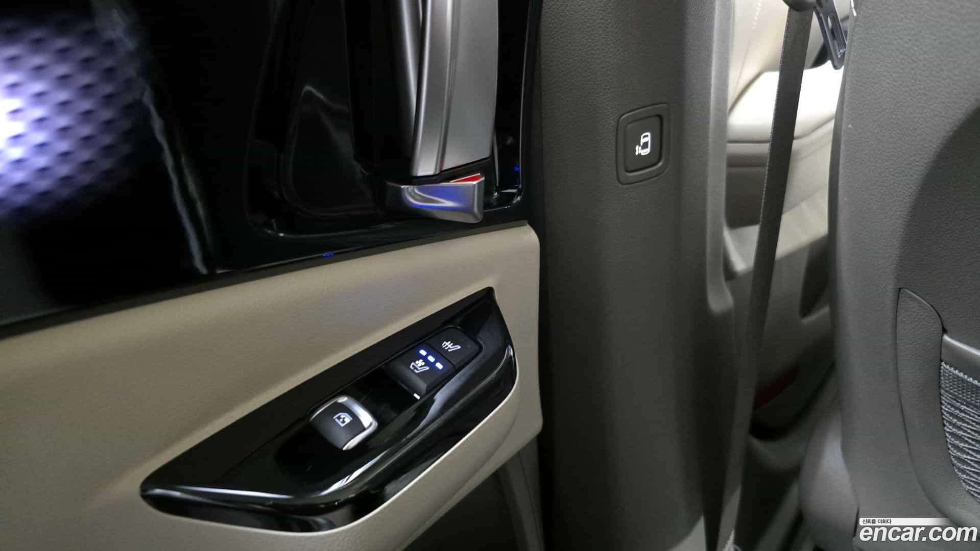 Canival Kia 2021.3-OPTION-023