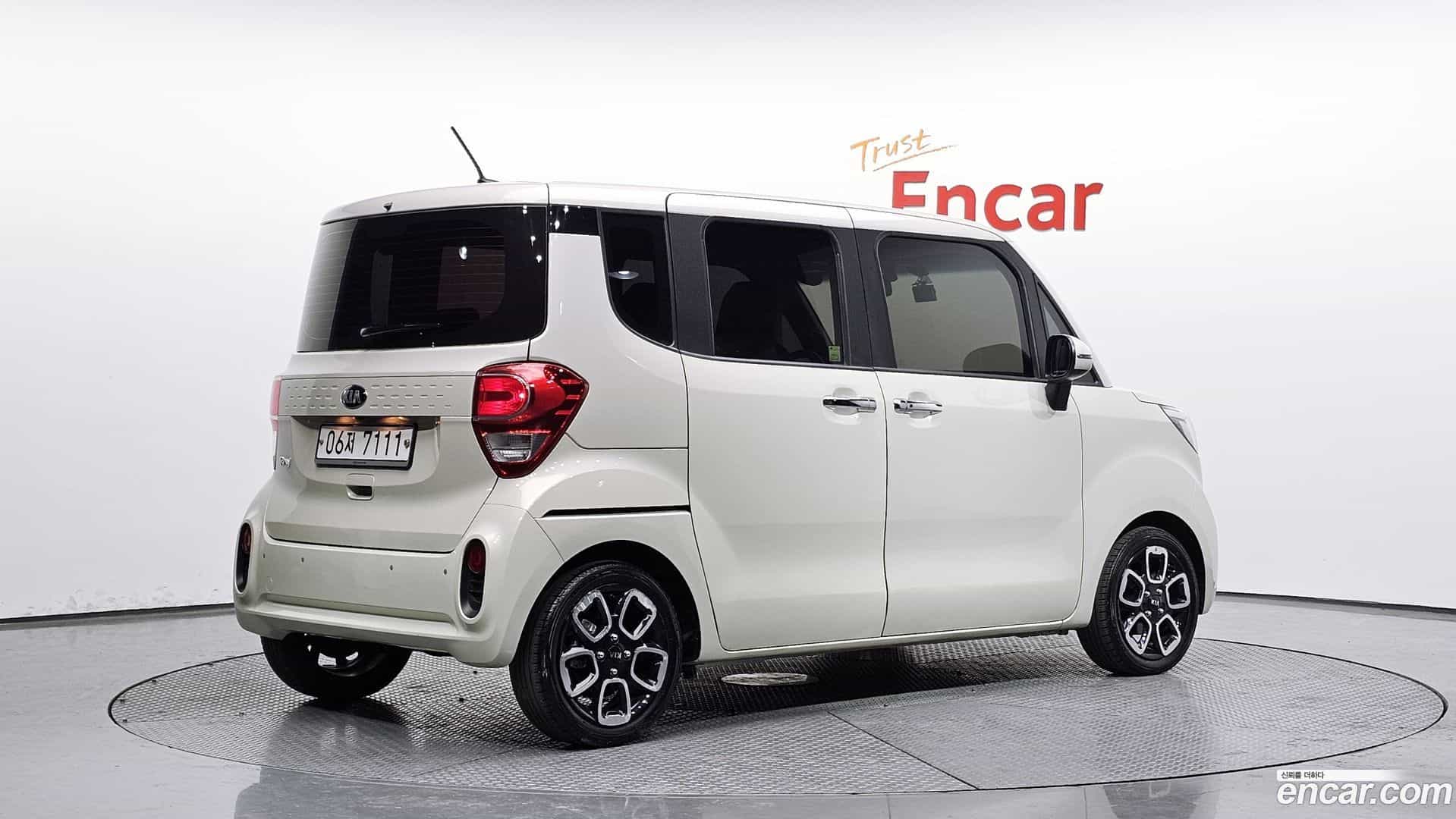 RAY Kia 2019.2-OUTER-002