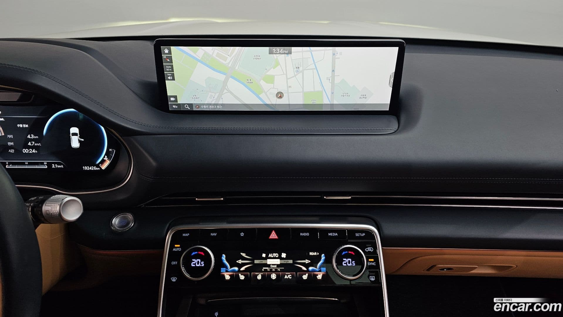 Main__Slider__Photo:GV80 Genesis 2020.10-13