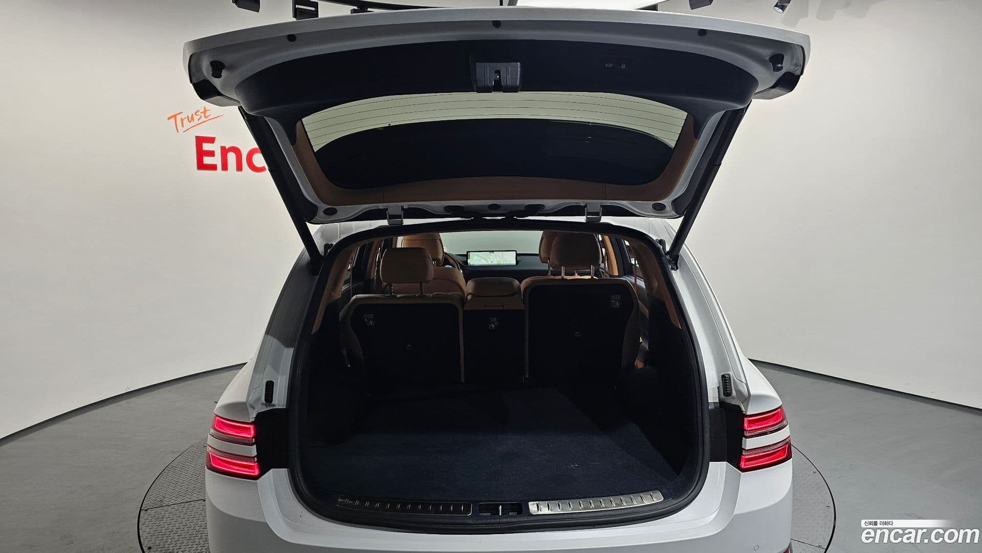 Main__Slider__Photo:GV80 Genesis 2020.10-19