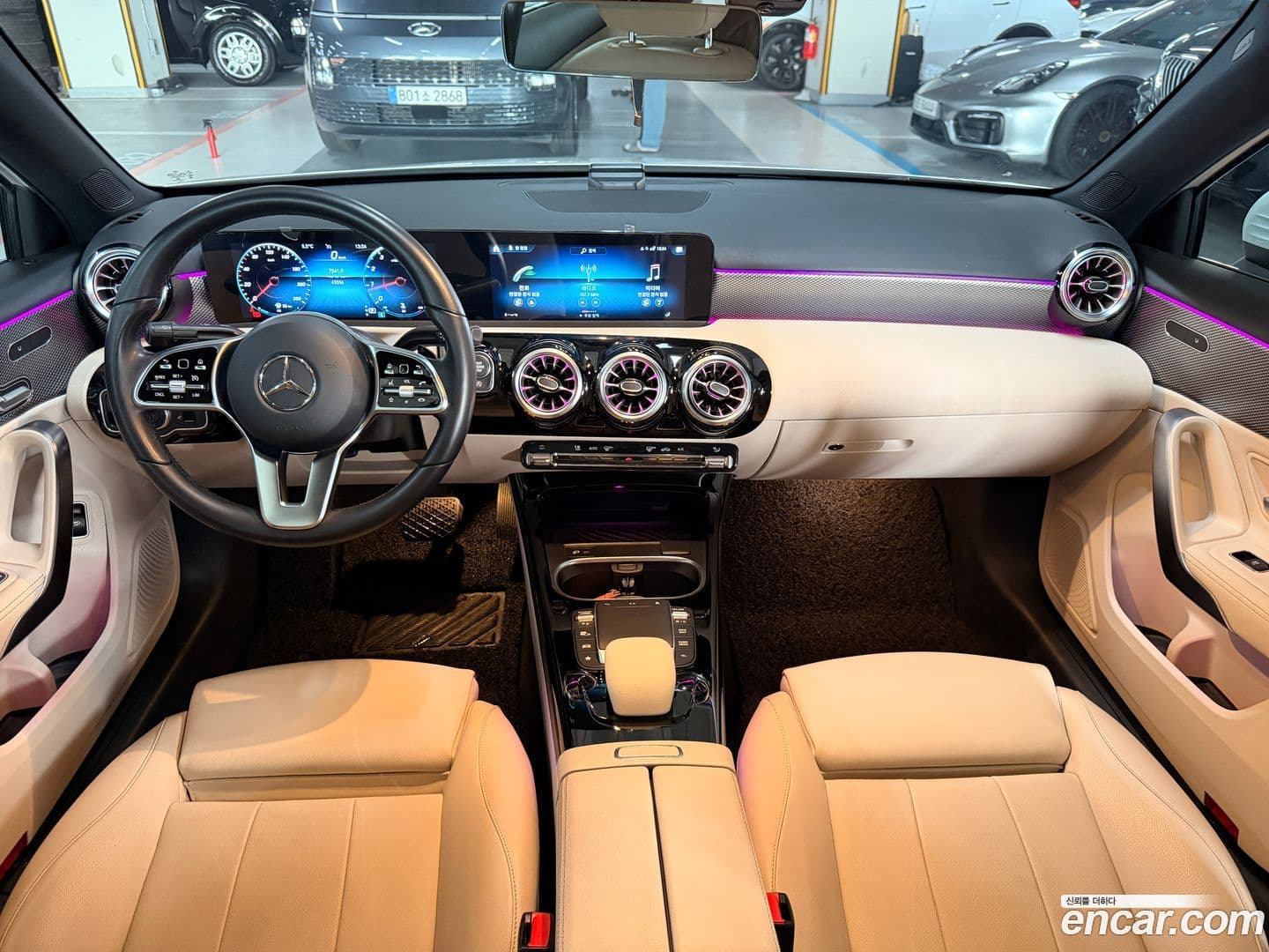 Main__Slider__Photo:A-Class Mercedes-Benz 2021.8-0