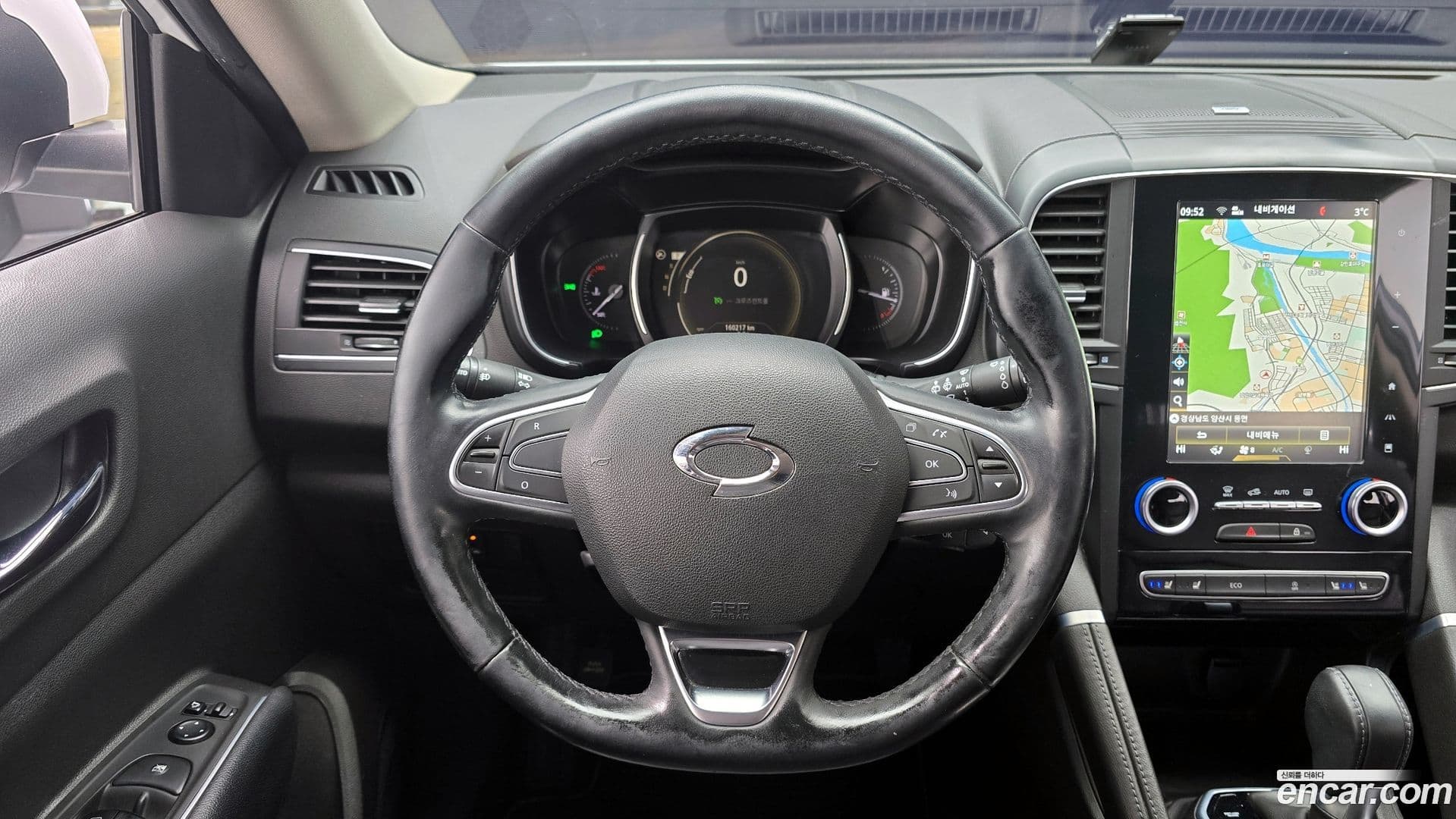 Main__Slider__Photo:QM6 Renault-KoreaSamsung 2016.10-12